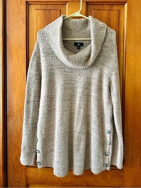 I.N. San Francisco Light Heather Gray Cowl Neck Sweater with Side Buttons Size L